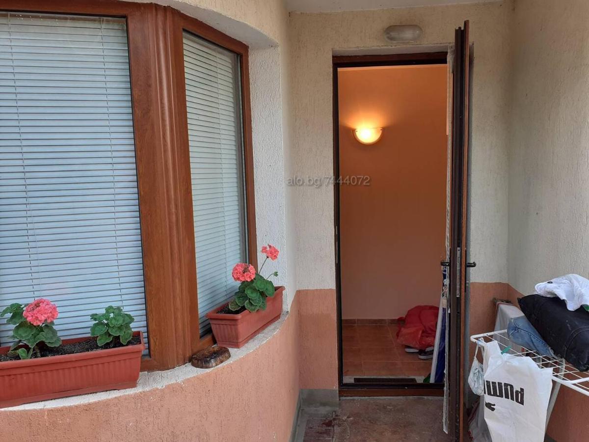 Private Studio Intsaraki - Sveti Vlas Buitenkant foto